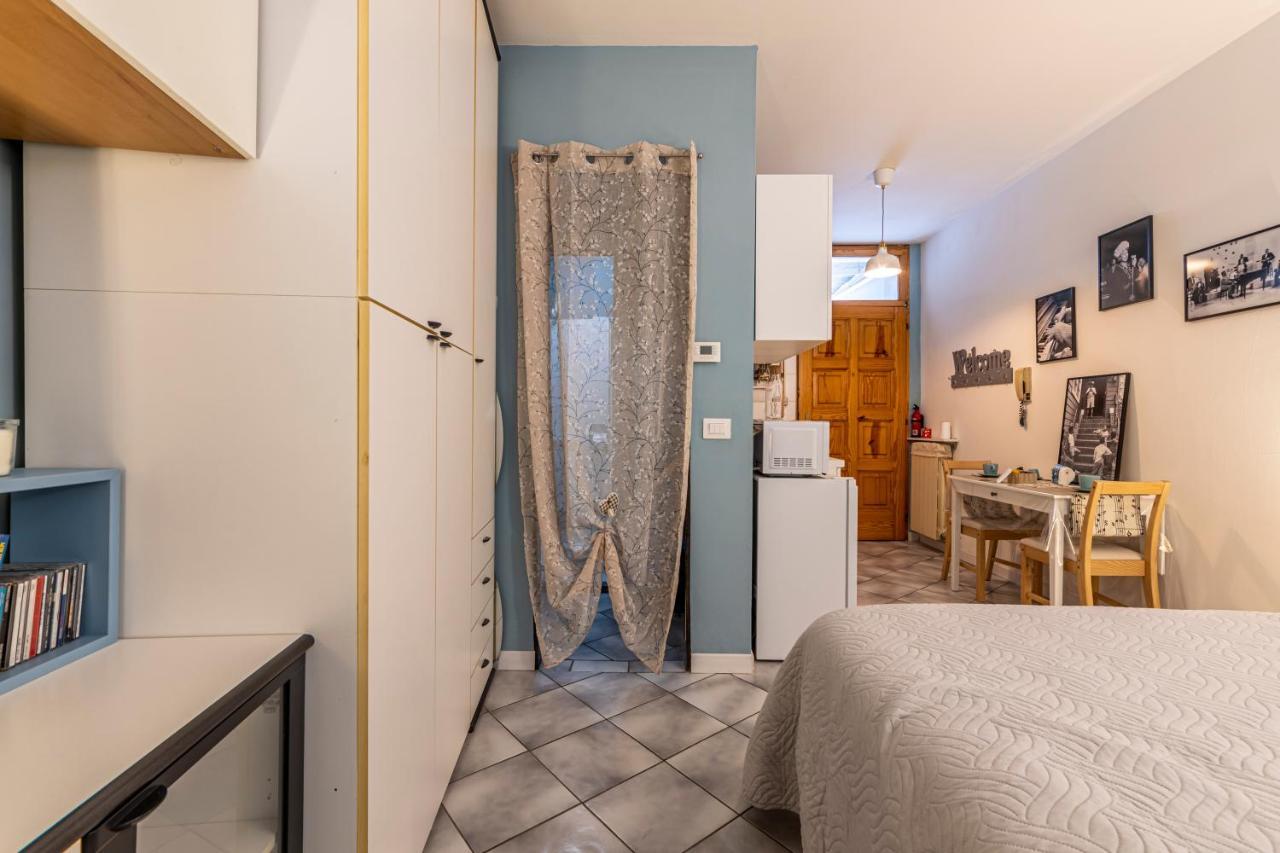 Due Minuti Dal Lago Casa Melodia Lägenhet Intra Exteriör bild